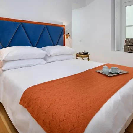 Aurea Once Upon House * Lisboa